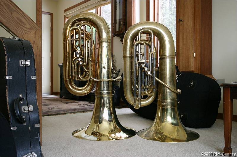 King 2341 deals tuba